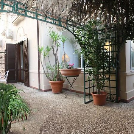 Apartamento A Un Passo Dal Mare Lido di Mondello Exterior foto